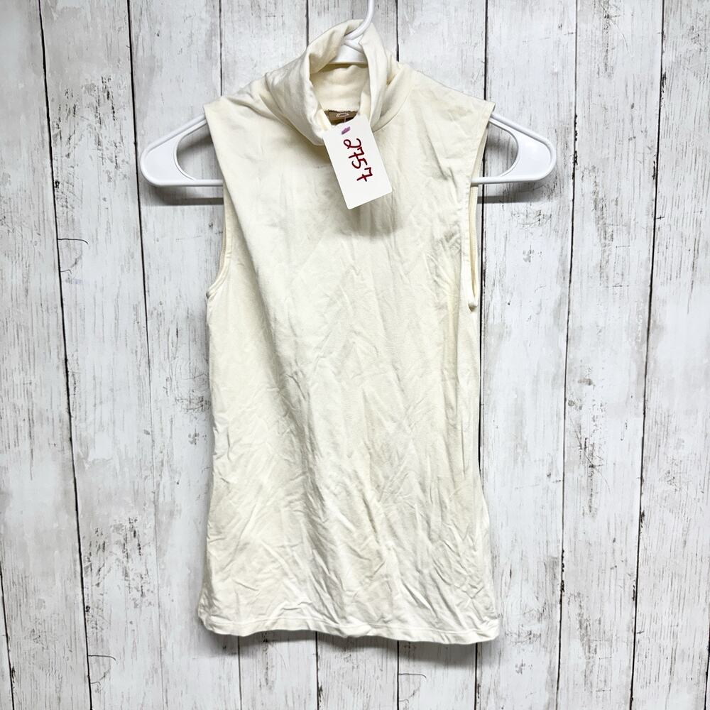 Boss Shirt Women Size XS Cream Sleeveless Turtleneck Blouse Streetwear Casual
